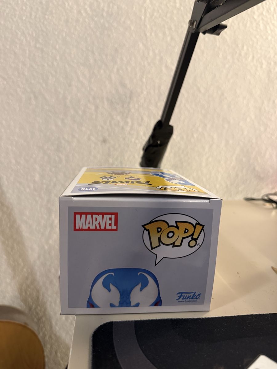 Funko Statuette: Funko Pop! Venom Marvel Rivals CHASE  – Nuovo e nell'imballaggio originale da Zürich venduto da gis_2m2x 4