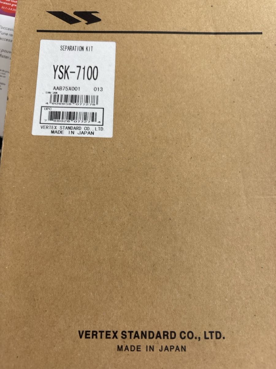 Yaesu Radiocomunicazione: Séparation Kit Vertex Standard YSK-7100 neuf – Nuovo e nell'imballaggio originale da Ollon VD venduto da Gibbs69