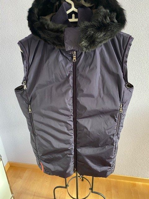 Prada Giacche: PRADA Jacke – Usato da Küssnacht venduto da Flowerlady 2