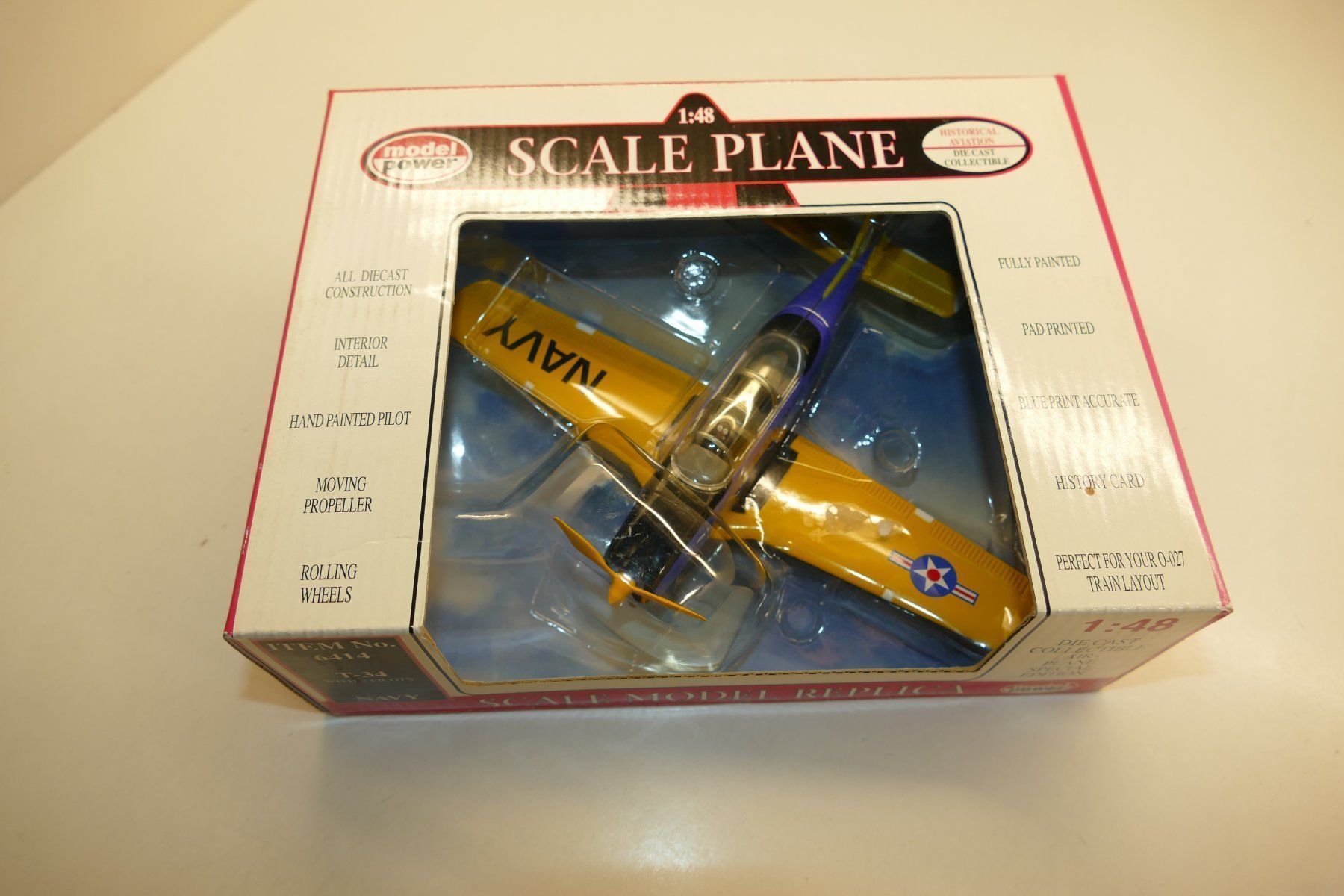 Kit di modellismo & Modellini statici: Model Power 1:48: USN Beech T-34 Mentor – Nuovo (secondo la descrizione) da Niederhasli venduto da rail-duerst