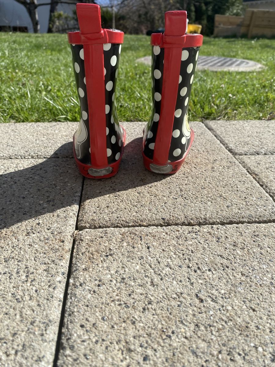 Scarpe per ragazze: Gummistiefel Minnie Mouse Gr 21 – Usato da Werdenberg venduto da Margeli 1