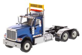 1:50 International HX520 Metallic-Blau