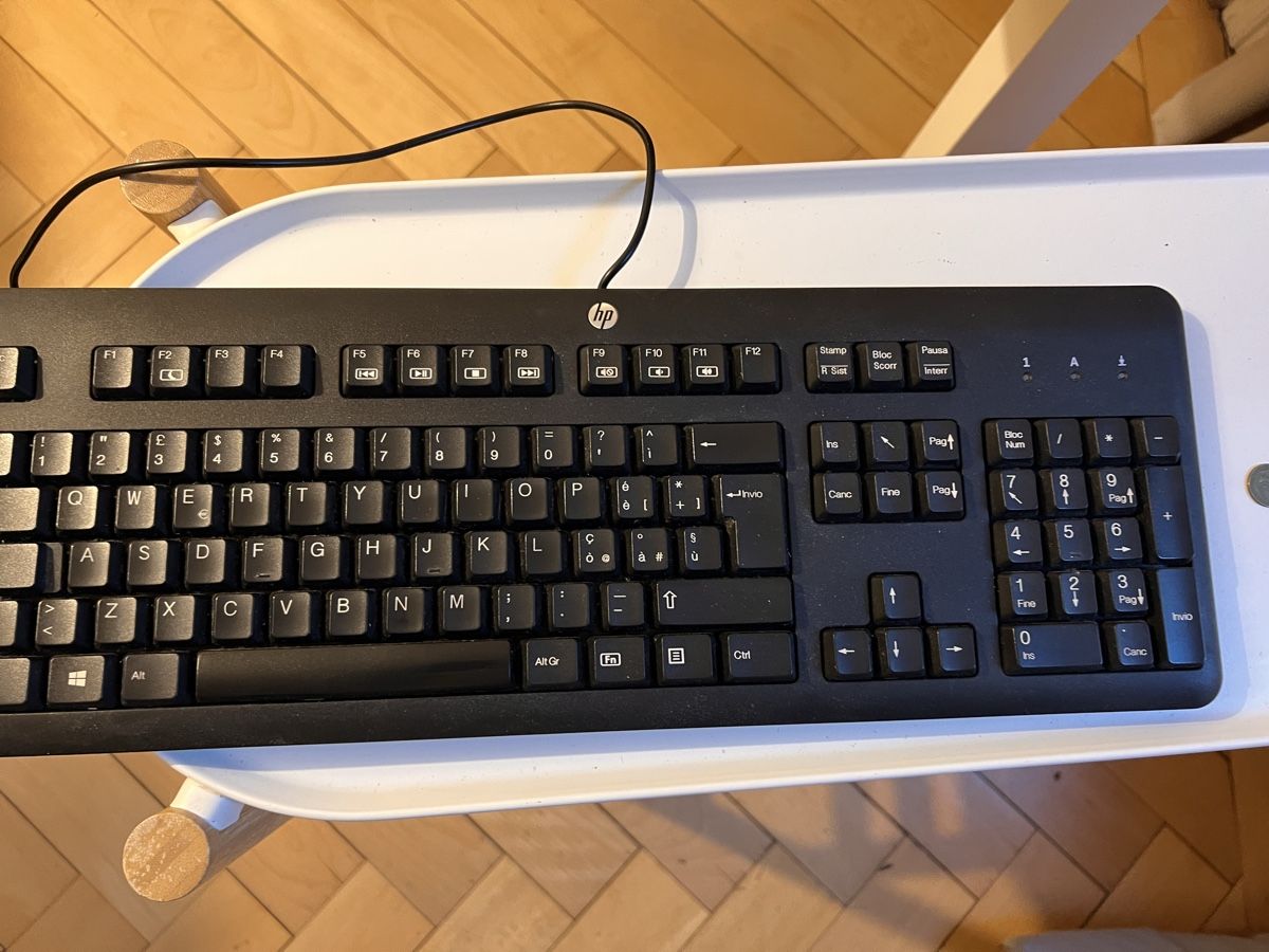 Hewlett Packard Tastiere: HP keyboard – Usato da Zürich venduto da gio_h6jf 1