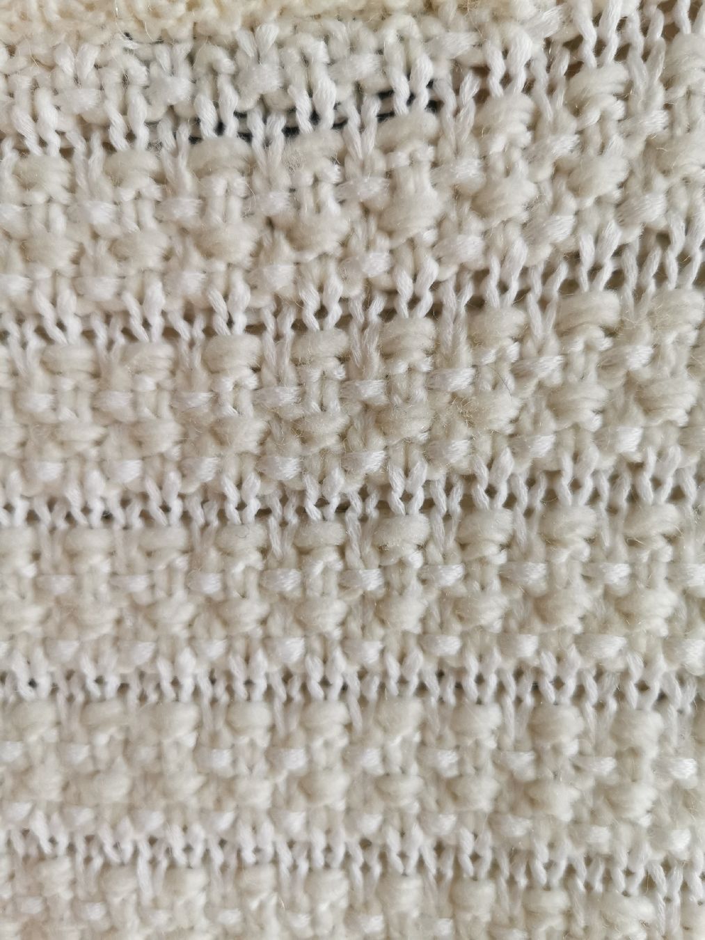Maglioni & Felpe: Topshop Pullover Creme Gr. 38 mit Fransen – Usato da Adliswil venduto da coconut1289 2