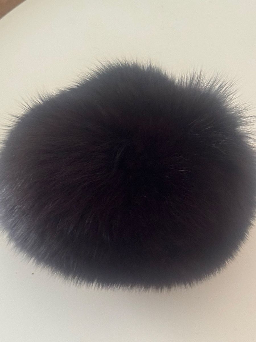 Chapeaux, bonnets & casquettes: Pelzhut – Neuf avec emballage d'origine à Zürich par dub_tj95