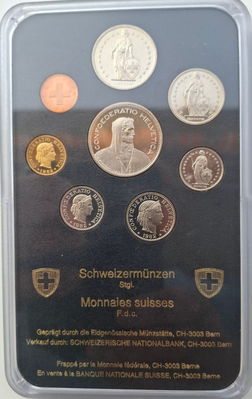 Alle Münzen: SET de monnaie suisse de 1982 - non circulé FDC – Neu und originalverpackt aus Fribourg von Kiki020 1