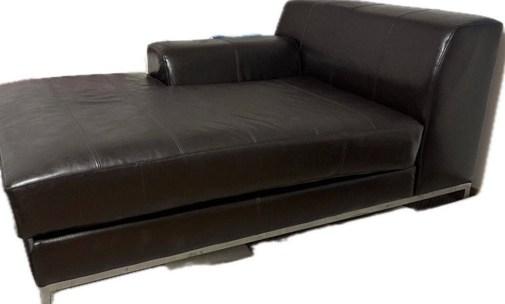 Ikea Divani: Canapé marron foncé – Usato da Genève venduto da lea_9lhv 2