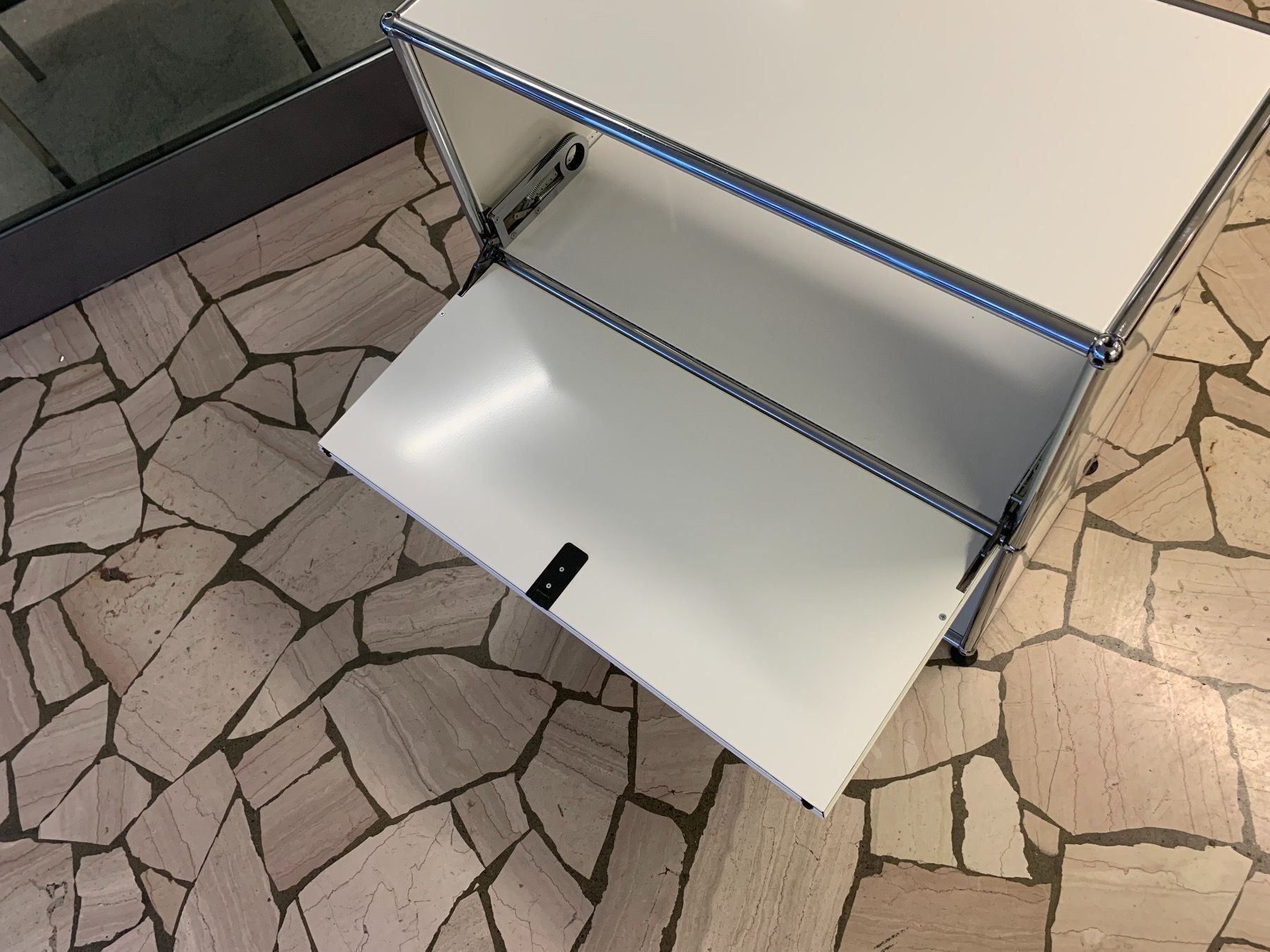 USM Cassettiere: Usm Highboard Weiss Lidferung Gratis – Usato da Thun venduto da Thuno6 2