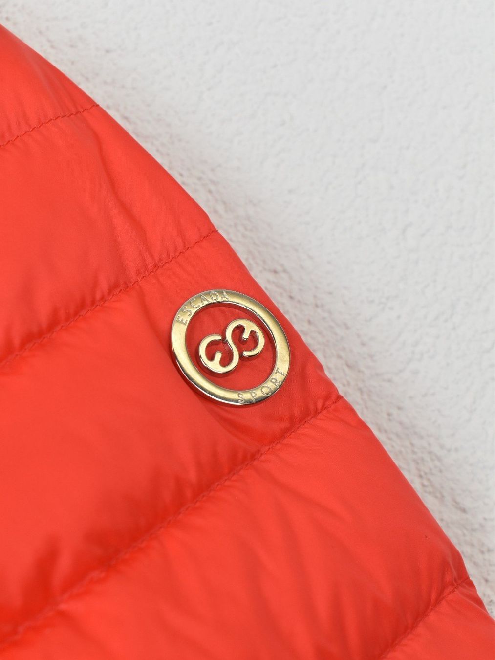 Escada Giacche: Escada Daunenjacke, Gr.34 – Nuovo (secondo la descrizione) da Nürensdorf venduto da 2ND_STORY 6