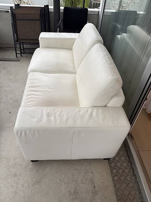 Sofas: Stylisches weisses Sofa  bequem & gross – Gebraucht aus Zürich von bernardo-cruz 3