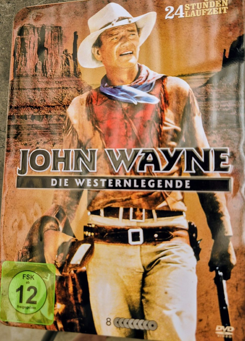 Alle DVDs: John Wayne Die Westernlegende DVD Box 8 Discs – Gebraucht aus Zweisimmen von Kleindietwil