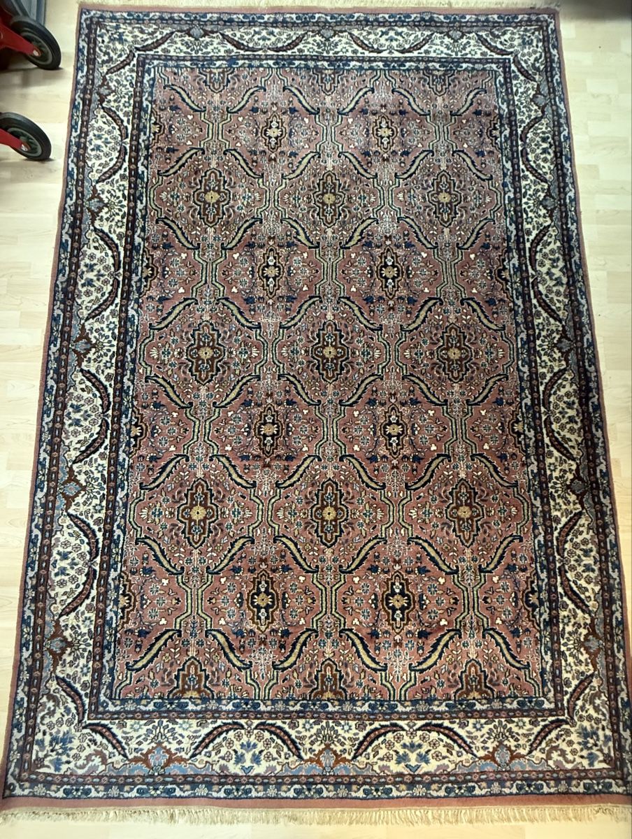 Tapis: Orientteppich  Handarbeit 302x197.cm – D'occasion à Büron par Filadefia-888 1