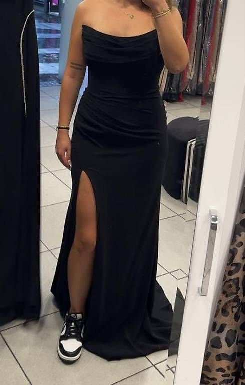 Kleider: Abendkleid – Gebraucht aus Zürich von orhangazi01