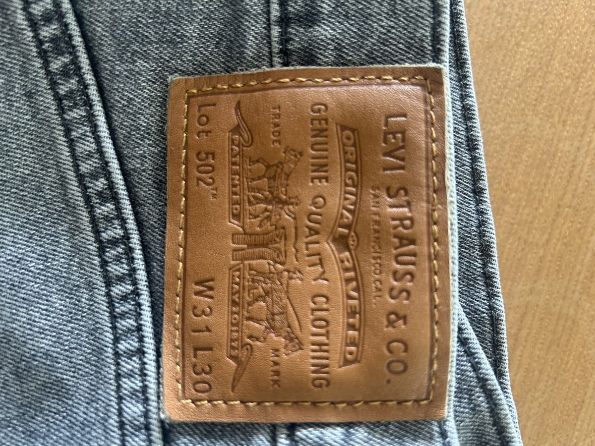 Levi's Jeans: Jeans Levi’s 502, Grau – Nuovo (secondo la descrizione) da Luzern venduto da Mika_Lu 4