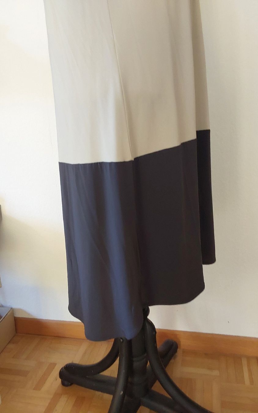 Vestiti: Kleid Le Tricot de Perugia Viskose 44 – Nuovo (secondo la descrizione) da Köniz venduto da scopello12 4