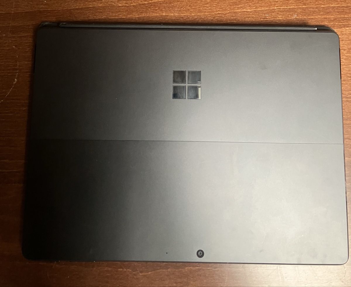 Microsoft Tablet PC: Microsoft Surface Pro 9 mit defekt – Defekt aus Wangen an der Aare von 1970speedster 4