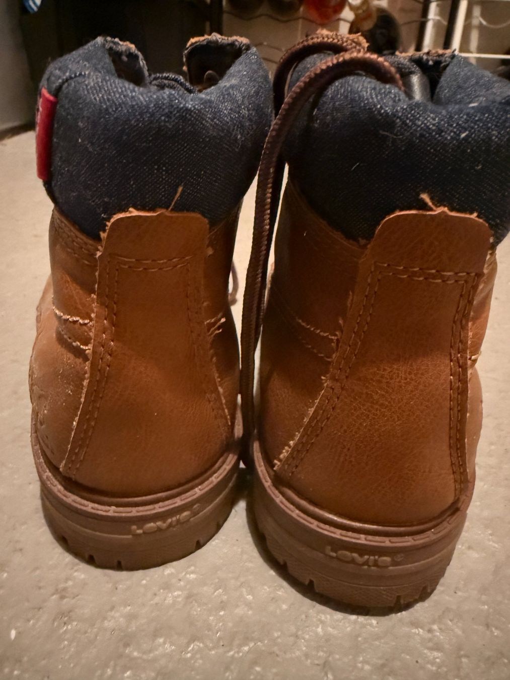 Levi's Scarpe da donna: Bottes Levi's VFOR0001S FORREST Taille 37 – Nuovo (secondo la descrizione) da Chézard-St-Martin venduto da kdu_f9lw 1