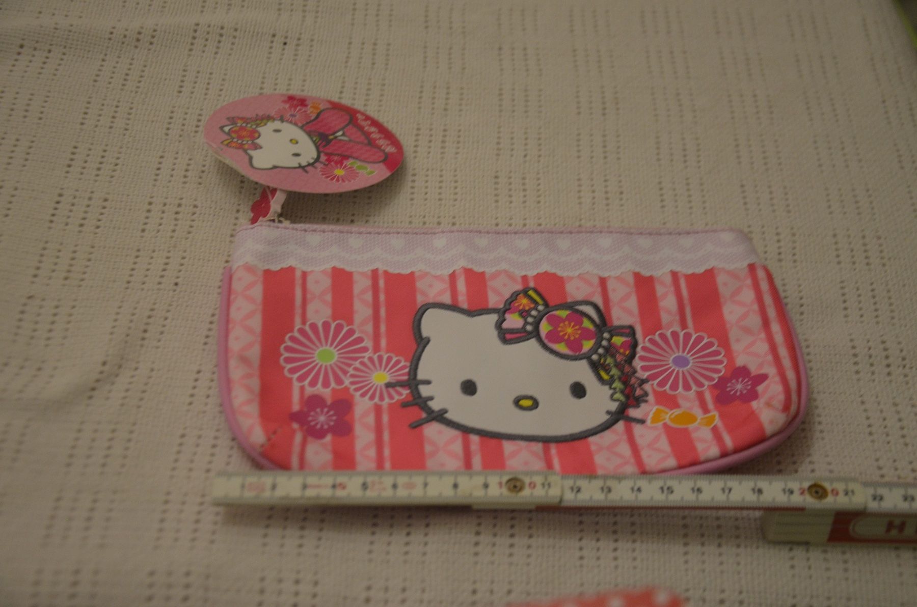 Schüler-Etuis: HELLO KITTY ETUI NEU – Neu und originalverpackt aus Chiasso von Dolly015 1