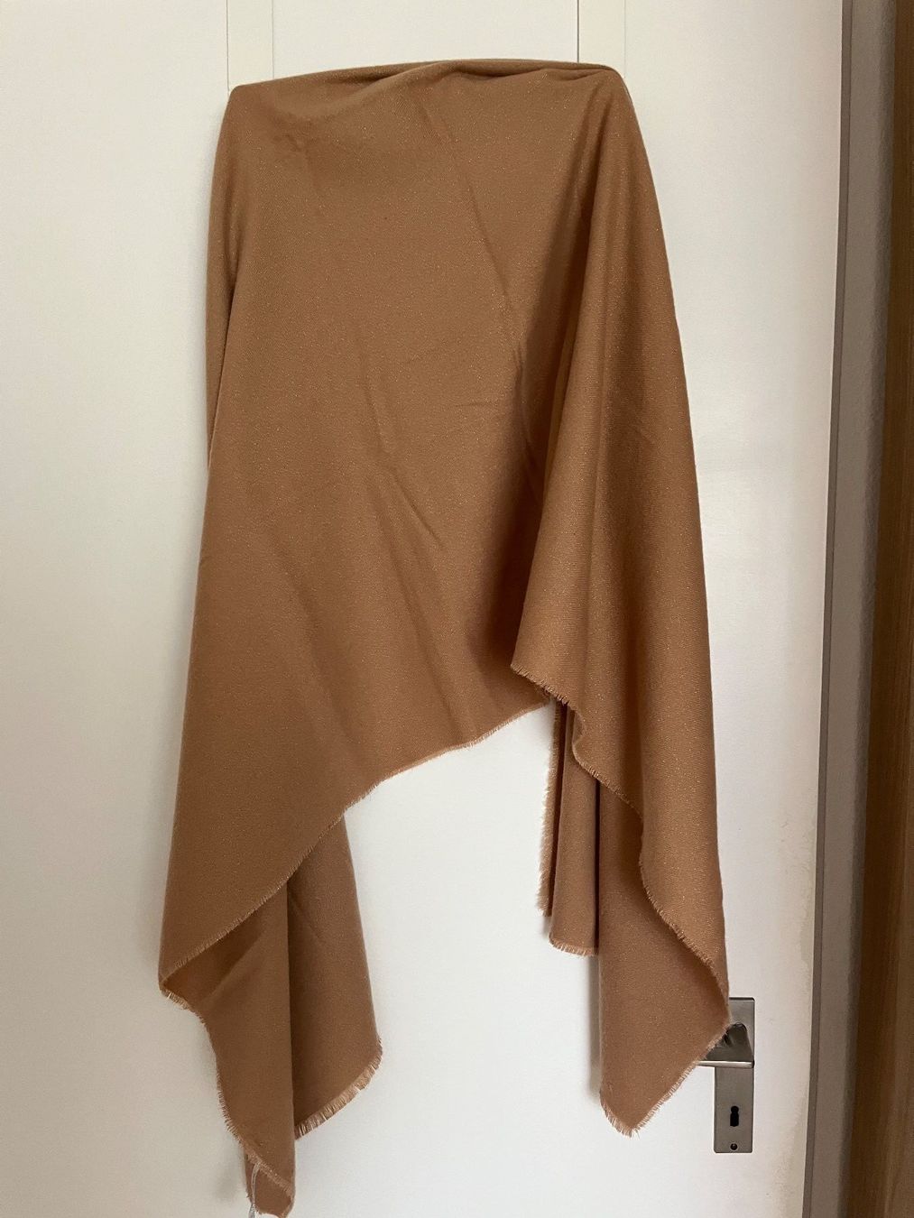 Foulard & Sciarpe: Damenschal 180 x70 cm – Usato da Jona venduto da Good_luck_ 5