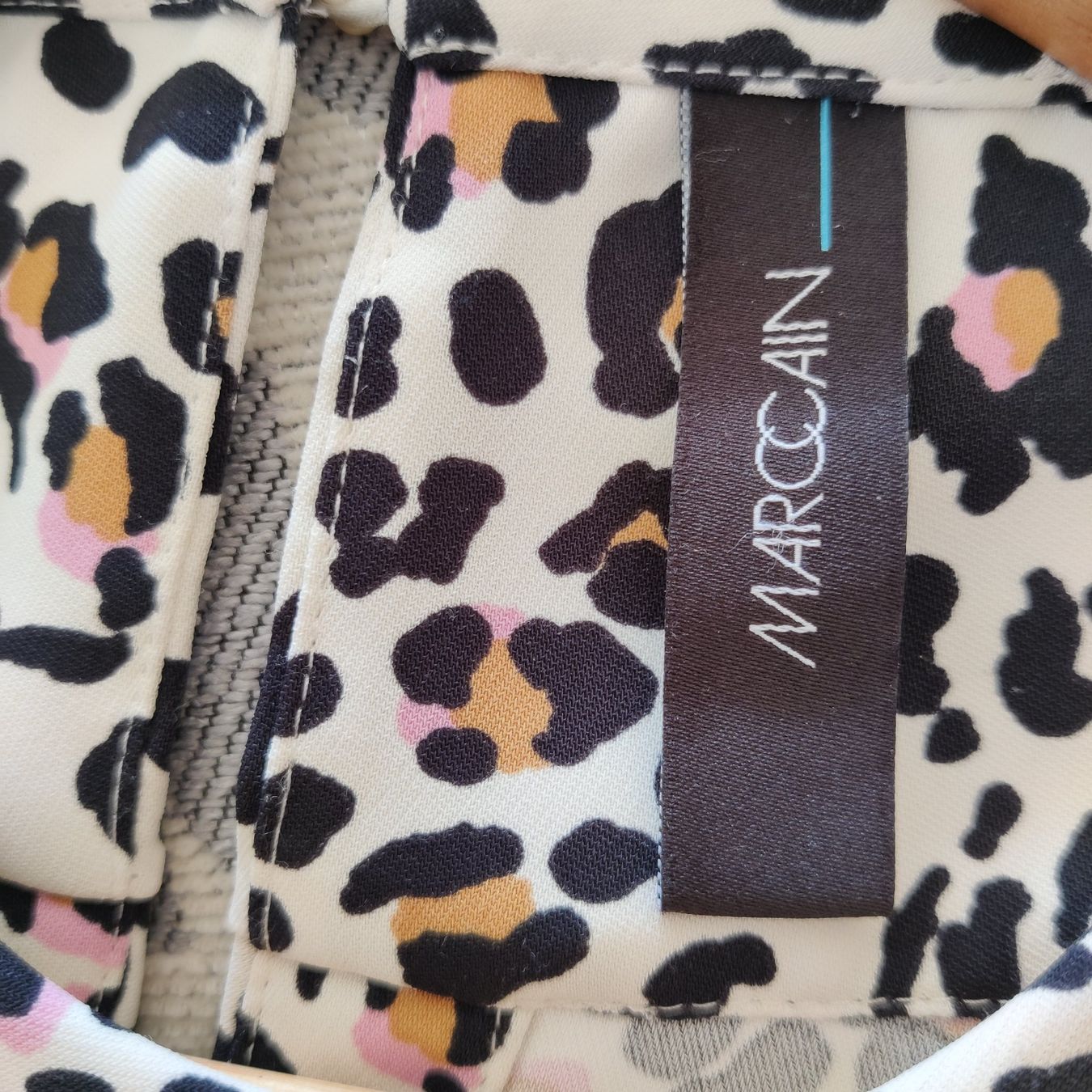 Marc Cain Camicette: MARC CAIN edle Bluse Tunika Shirt Leopard Gr.N2/36 – Usato da Winterthur venduto da Lotusherz 5
