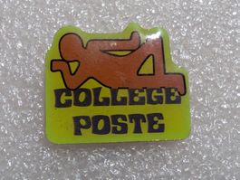 Ansteckpin 252: College Poste