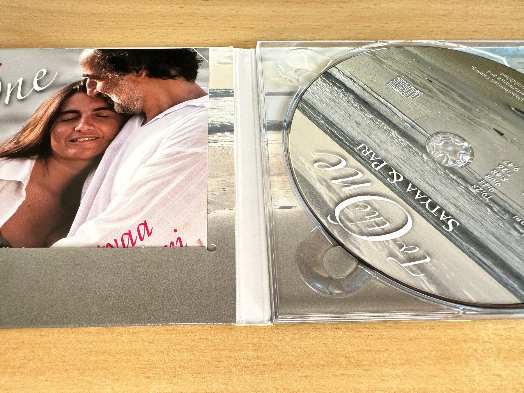 CDs: Satyaa & Pari – To The One – Gebraucht aus Rikon im Tösstal von Alpenmutz 2