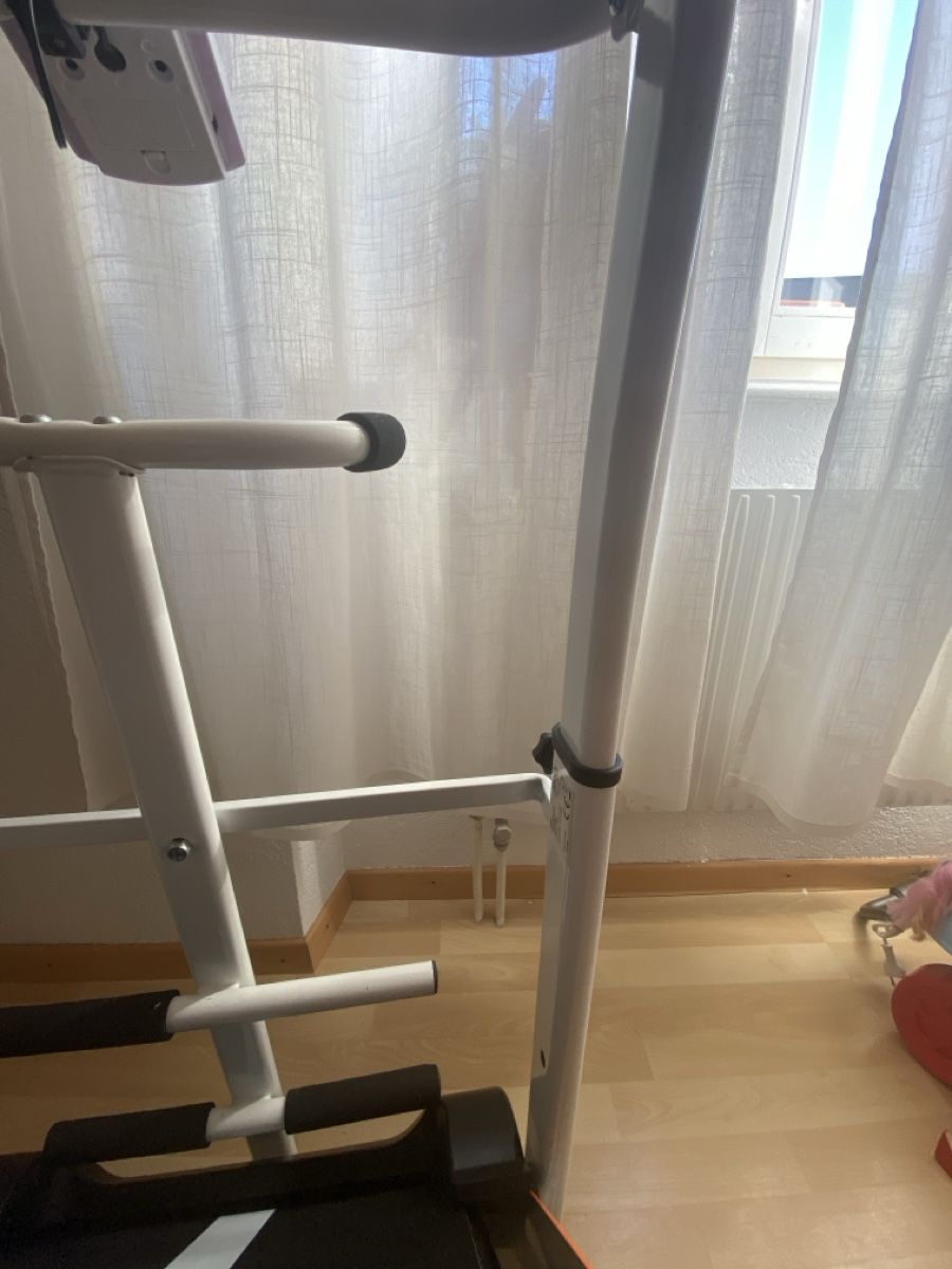 Hometrainer: Jocca treadmill with display perfect condition – Usato da Tavannes venduto da nih_tq6v 3