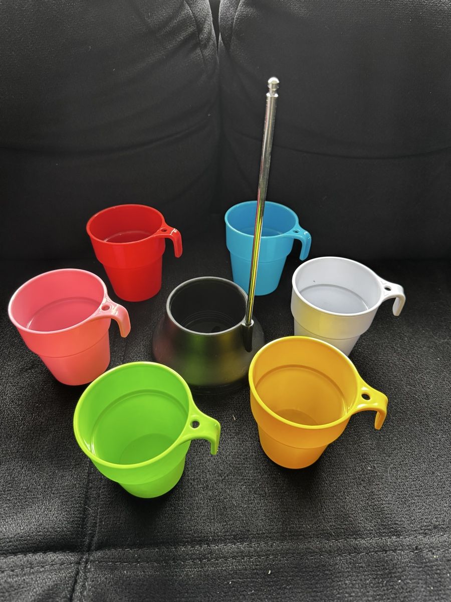 Altro in Decorazioni & Accessori: Ständer mit Tassen – Usato da Hofstetten BE venduto da Alpheidi75 1
