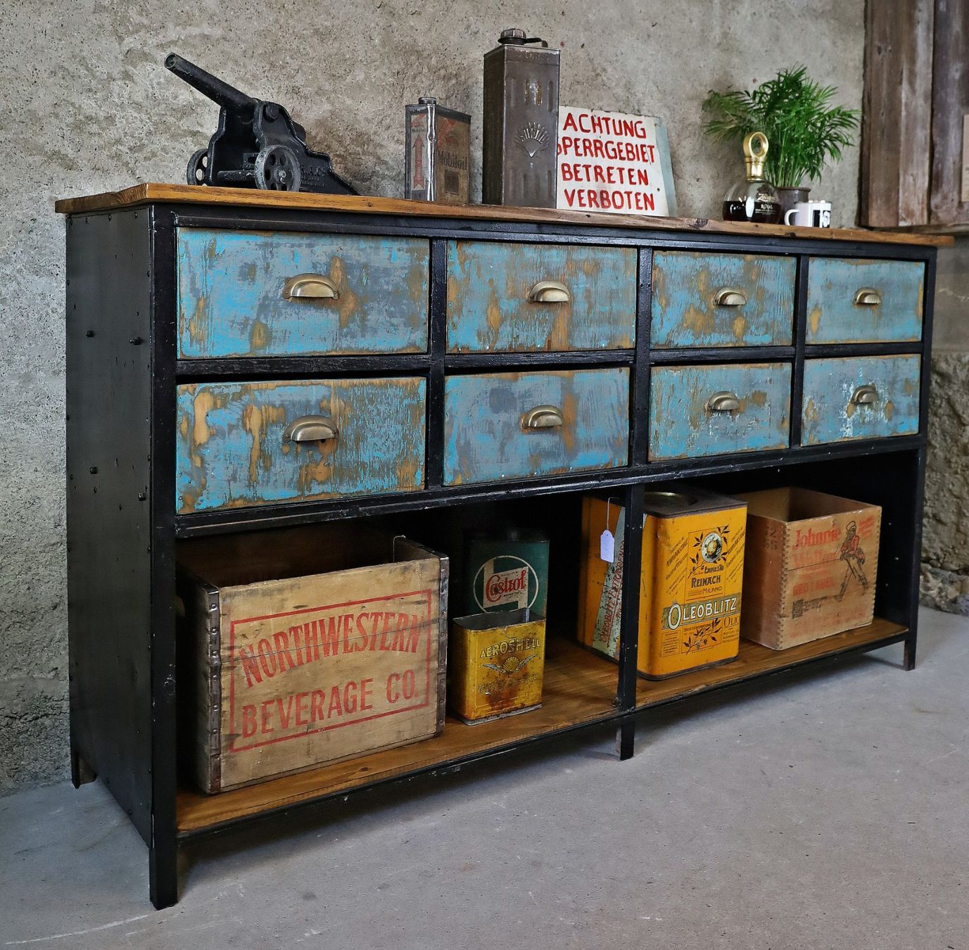 Mobili TV: Sideboard, TV Möbel, Schubladenmöbel mit 8 Holzschubladen – Usato da Birrwil venduto da brandschatz_birrwil 1