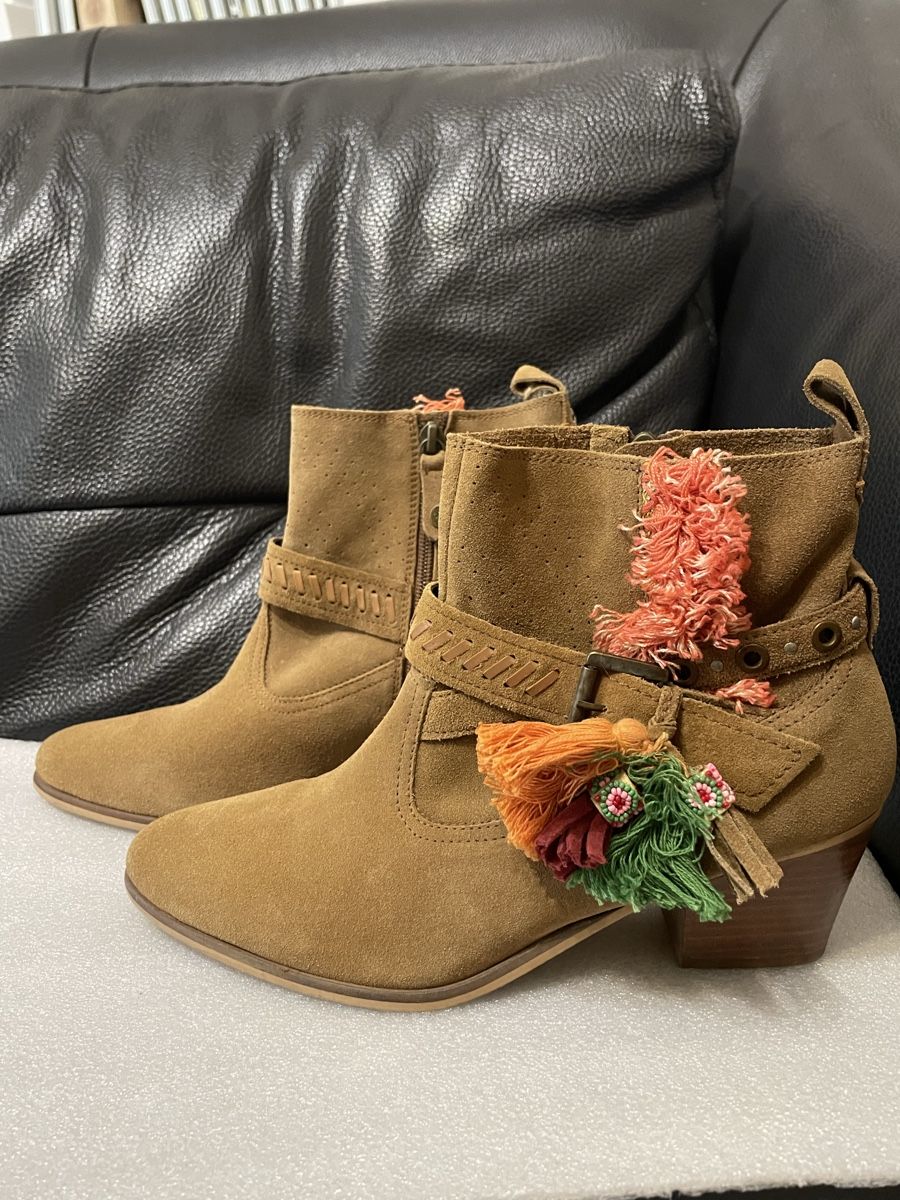 Scarpe da donna: Bottines style Boho neuves pointure 41 – Nuovo e nell'imballaggio originale da Carouge GE venduto da ynj_8ndx