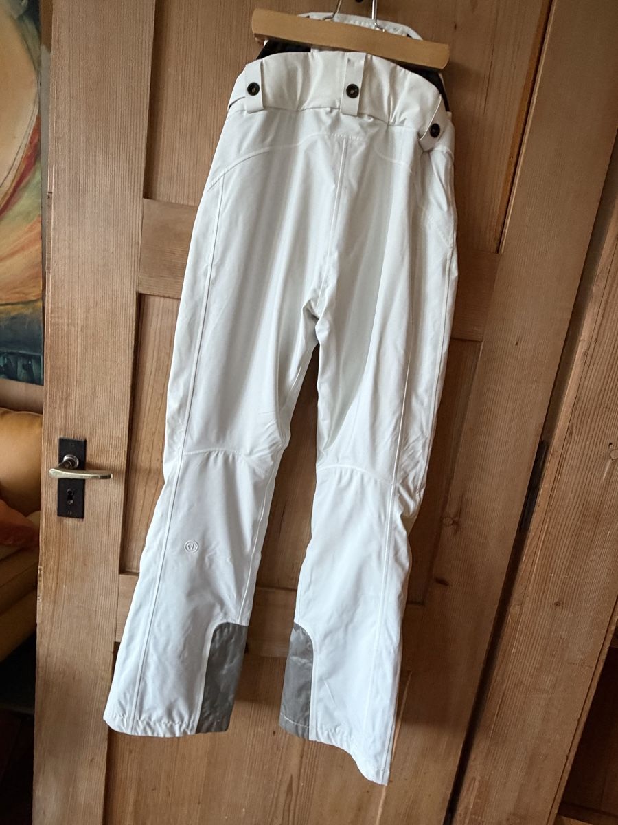 Mountain Force Pantaloni: Mountain Force Skihose  – Nuovo (secondo la descrizione) da Niederscherli venduto da car_5t5p 1