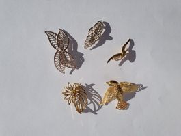 Diverse Broschen, gold- und silberfarben, Vintage