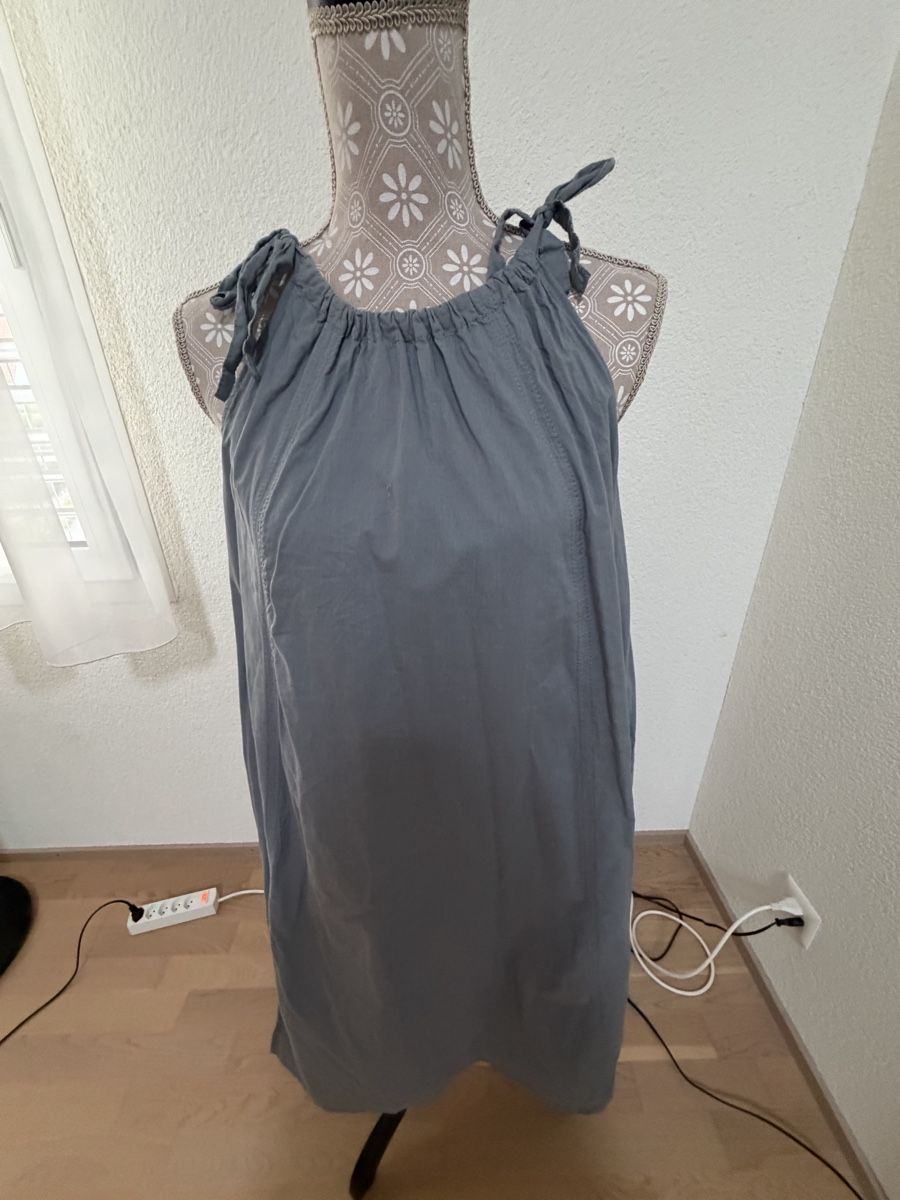 H&M Kleider: Hängerchenkleid Grösse S – Gebraucht aus Bonstetten von Moma10