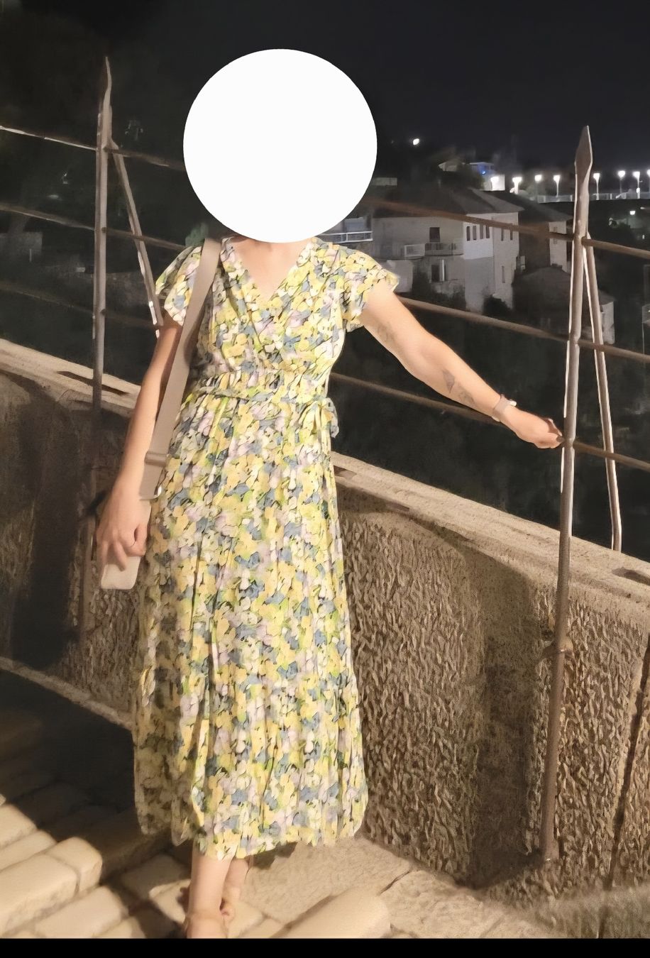Kleider: Blumenkleid – Gebraucht aus Spiez von LS9696 2