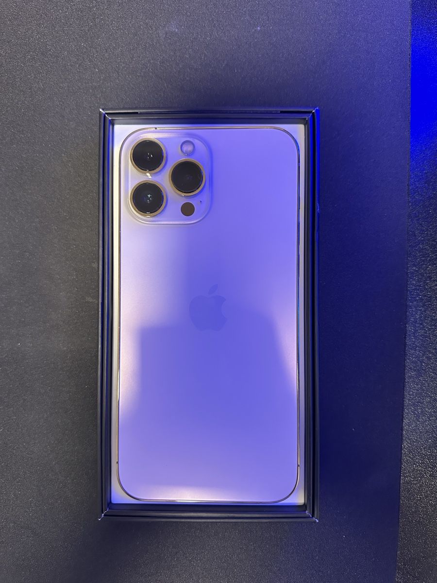 Apple Portables: IPHONE 13 PRO MAX – D'occasion à Schaffhausen par uth_2l2l 2