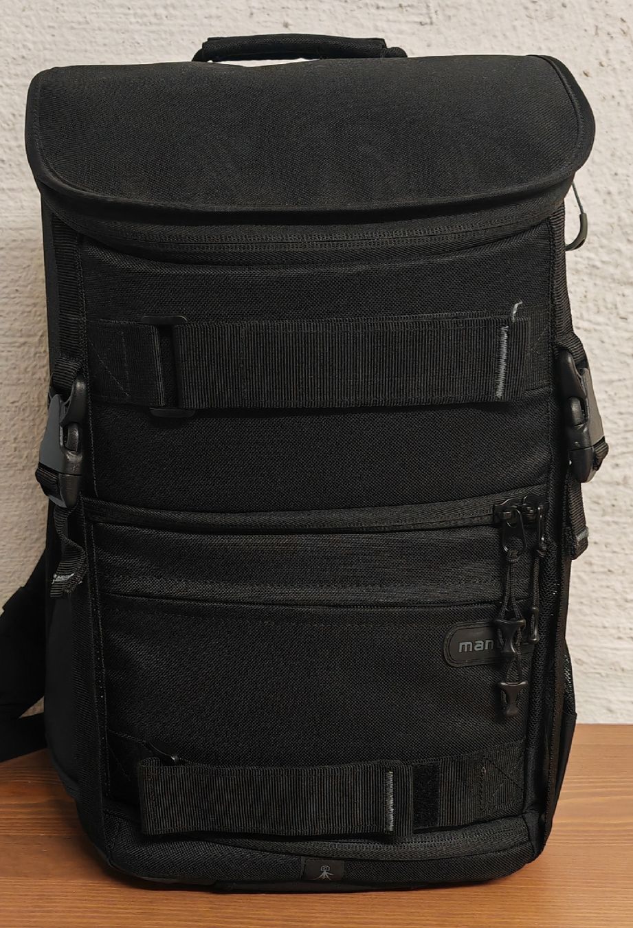 Zaini: Mantona Kamera Rucksack gross, gepolstert – Usato da Rheinsulz venduto da Dred
