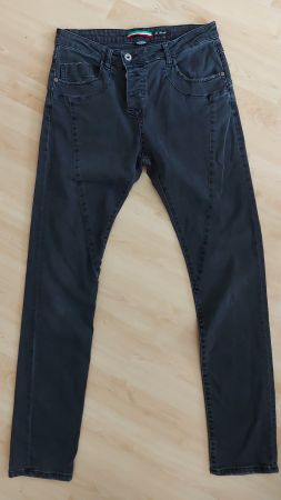 Please Jeans