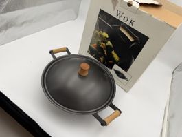 SIGG Wok mit Deckel und Schaber neuwertig