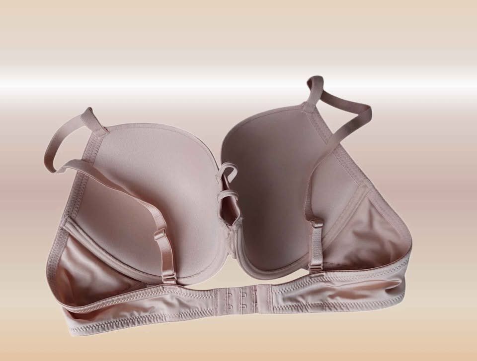 Altra biancheria intima: Schöner BH NEU – Nuovo e nell'imballaggio originale da Aarburg venduto da Hystoria 1