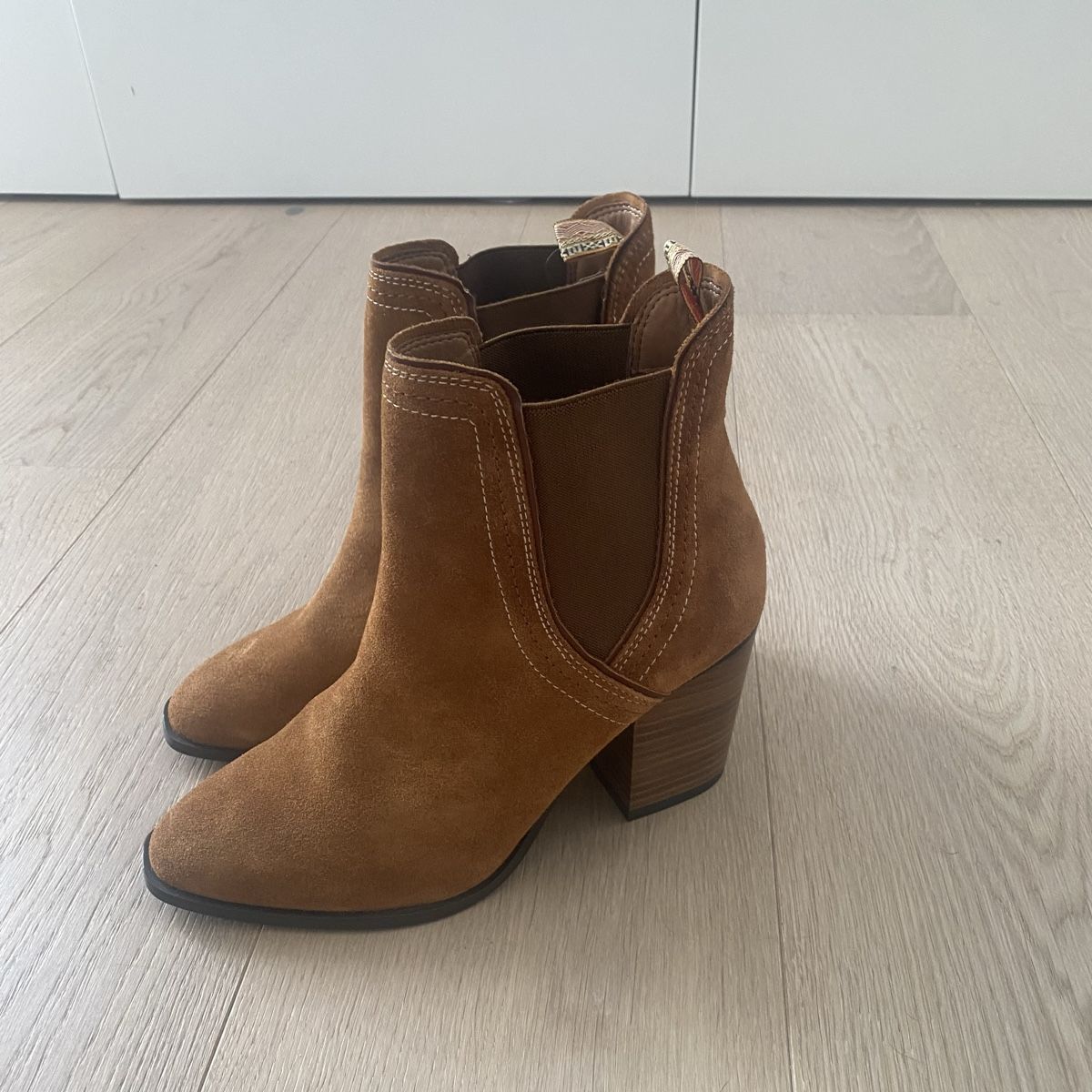 Tamaris Scarpe da donna: Tamaris Veloursleder-Stiefeletten braun – Nuovo (secondo la descrizione) da Sins venduto da enc_c266 1