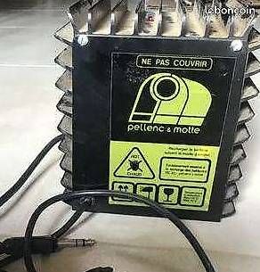 Tutti gli attrezzi: Chargeur électrique pour sécateur Pellenc – Usato da Flanthey venduto da avion8