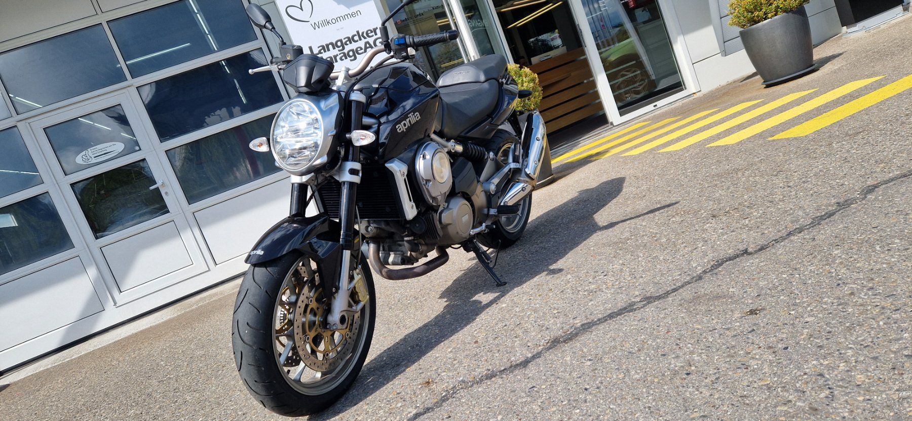 Aprilia Strada: APRILIA Mana 850 ABS – Usato da Flawil venduto da LG-AG_Teilemarkt