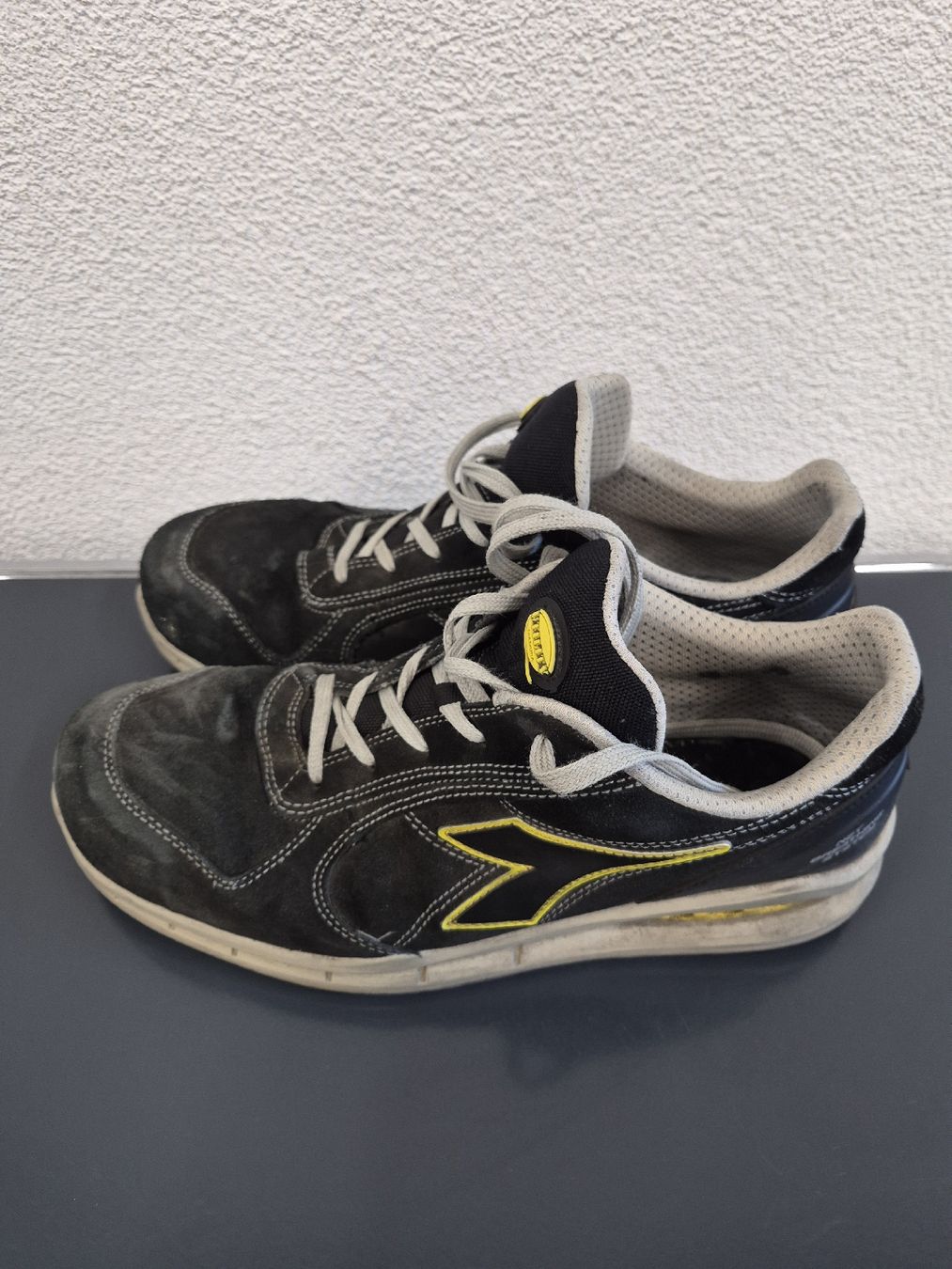 Scarpe da uomo: Sicherheitsschuhe – Usato da Burgdorf venduto da Laiblau 2