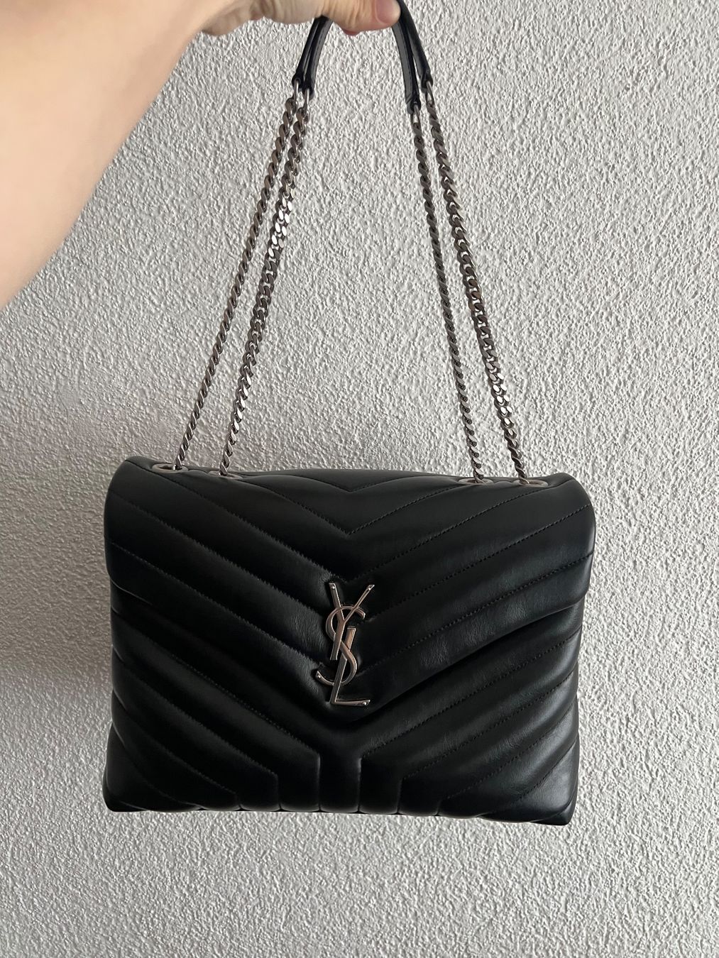 Saint Laurent Borse da donna: Wunderschöne Yves Saint Laurent Loulou Tasche – Nuovo (secondo la descrizione) da Ostermundigen venduto da emi_pbs6 2