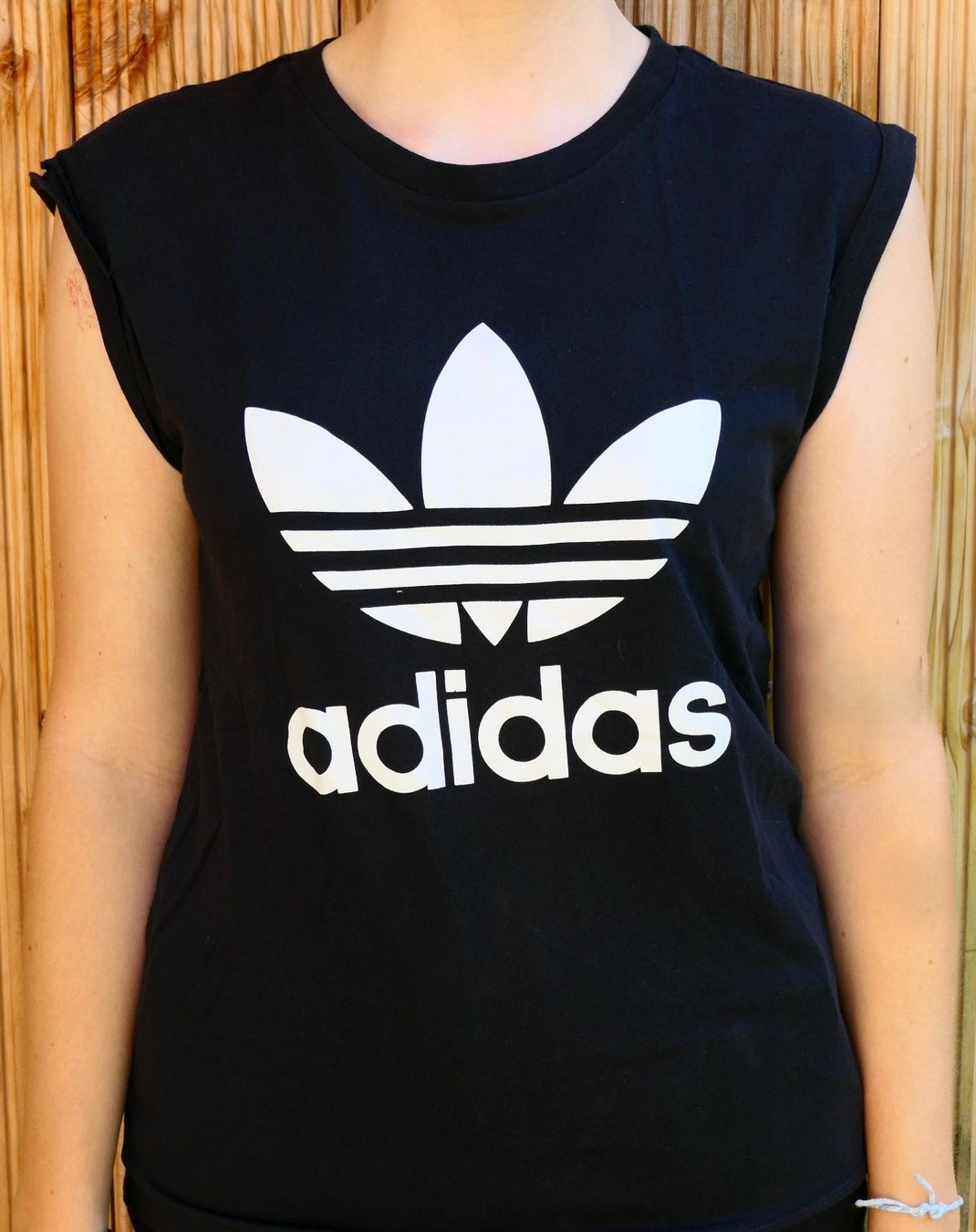 Adidas T-Shirts: T-Shirt kurzarm – Gebraucht aus Münchenbuchsee von Yothu 1