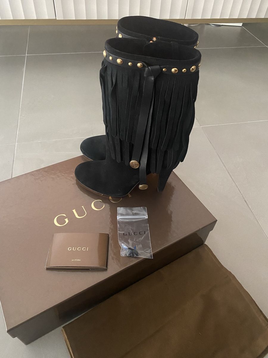 Gucci Scarpe da donna: Gucci stivaletti con frange – Usato da Mendrisio venduto da SGR85 2