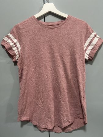 Rosa T-Shirt in der Grösse S