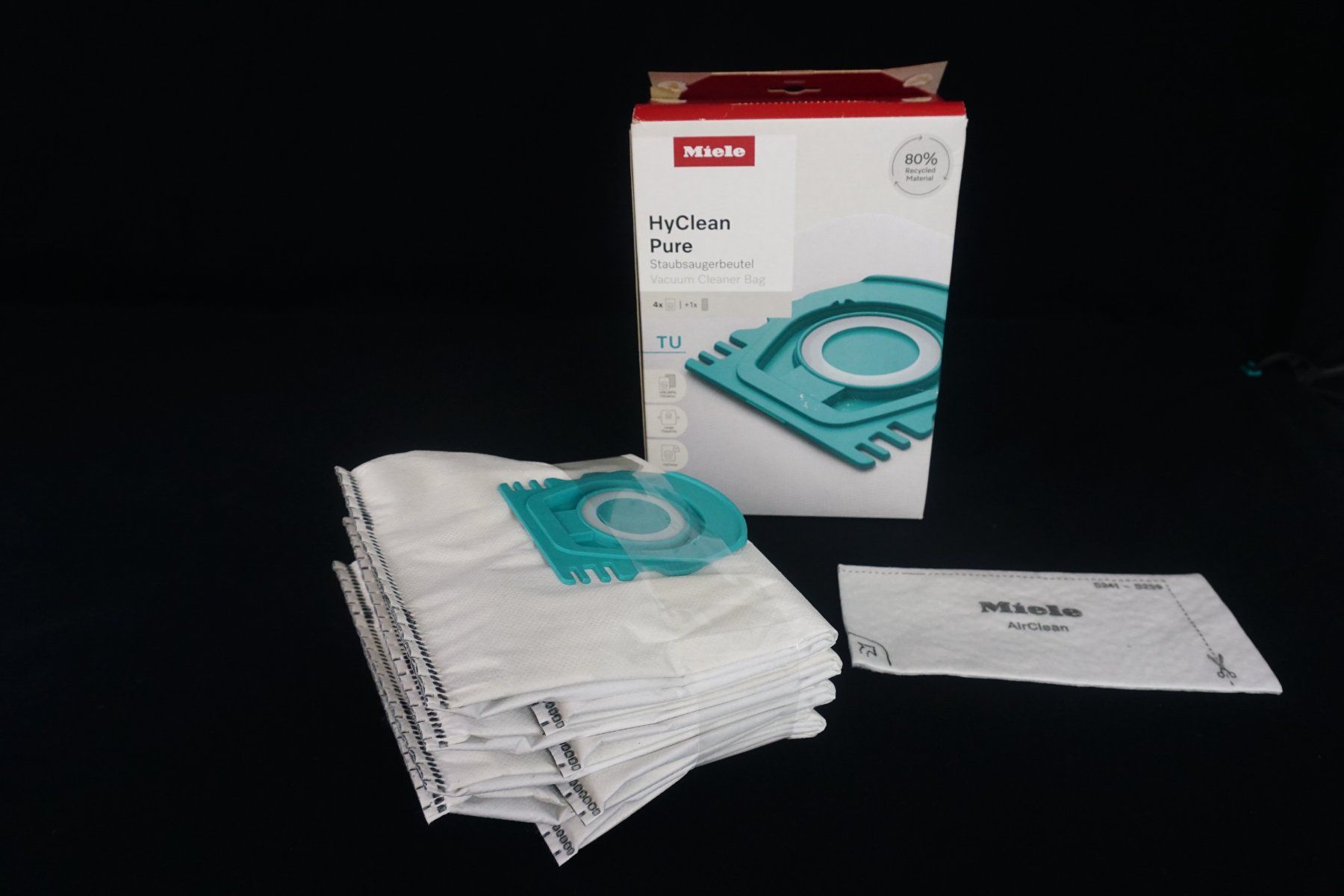 Miele Aspirapolveri & Accessori: Miele HyClean Pure Staubsaugerbeutel ca. 2L – Nuovo (secondo la descrizione) da Pratteln venduto da Restwert_Pratteln
