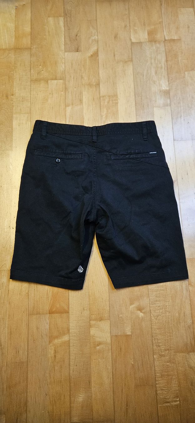 Volcom Hosen: Volcom Shorts Schwarz – Gebraucht aus Münchwilen AG von tim.luethy 1