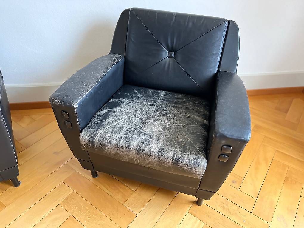 Poltrone: 2 Vintage Ledersessel schwarz – Usato da Biel/Bienne venduto da lef_2jnx 2